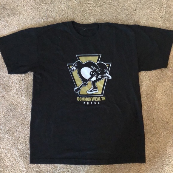 Pittsburgh penguins T-shirt - Picture 2 of 4